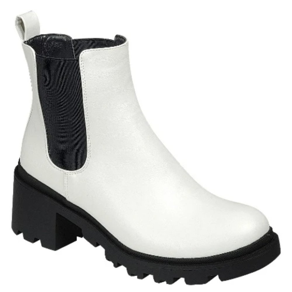 New White Chelsea Elastic Round Toe Lug Heel Ankle Boots Booties